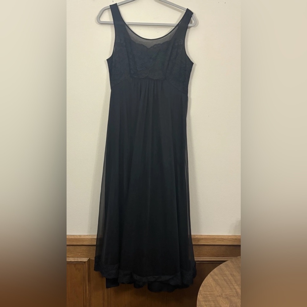 Vintage Shadowline Black Long Nightgown Lingerie women’s Medium whimsigoth